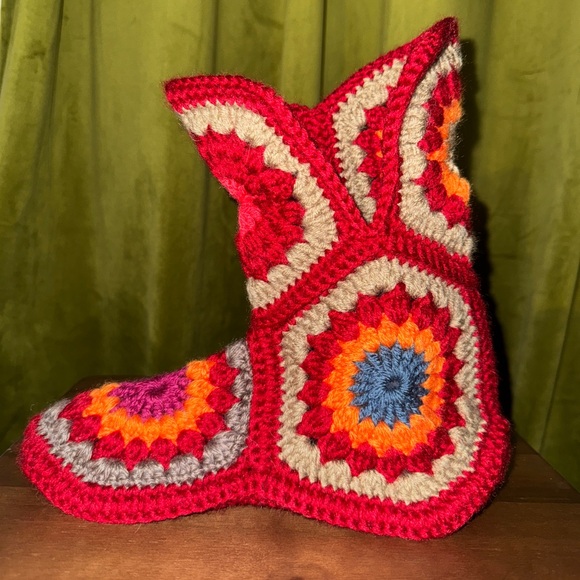 Colorful Crochet Booties - Picture 4 of 6